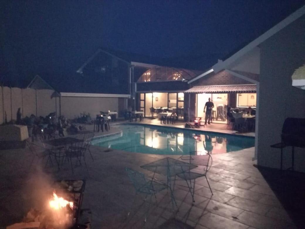 Skylight Lodge Harrismith Exterior foto